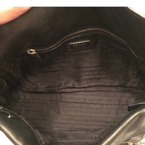 Prada black leather handbag w/ cards - Picture 4 of 11